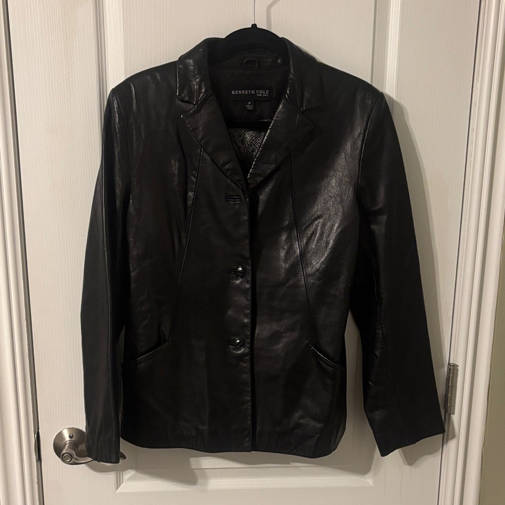 Kenneth Cole leather jacket (medium)